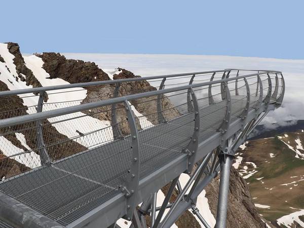 Aussichtsplattform aus Pressrosten