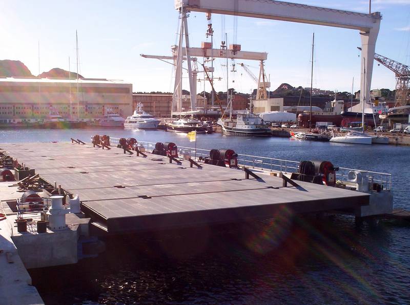 Offshore-Gitterrost an einer Anlegestelle