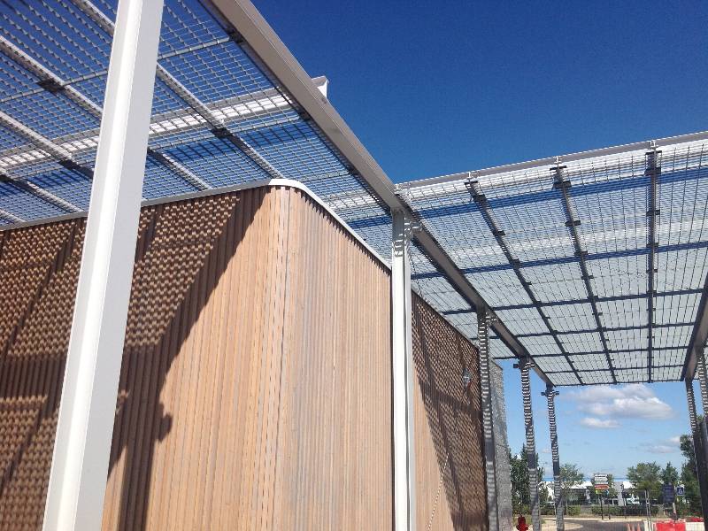 Schattenspiele bei diesem Lamellenrost