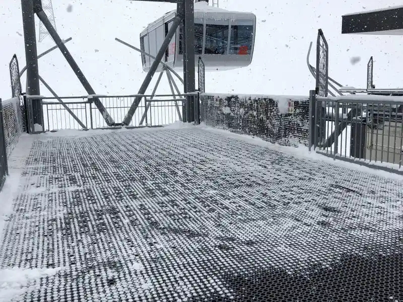 Gummimatte Skistationen