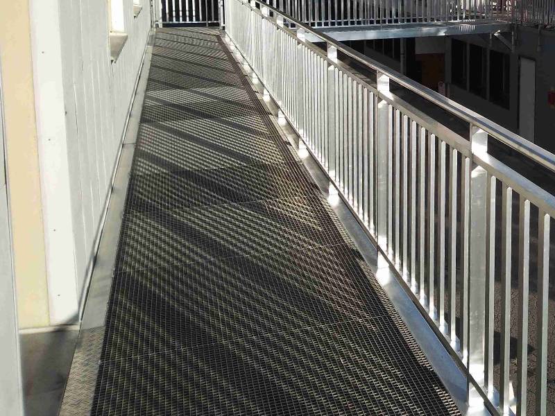 Leichte Aluminiumgitterroste für Laufbrücken und Tore